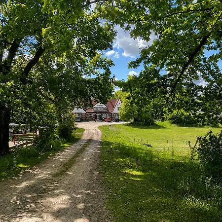 Grenzburg 3* Güstrow